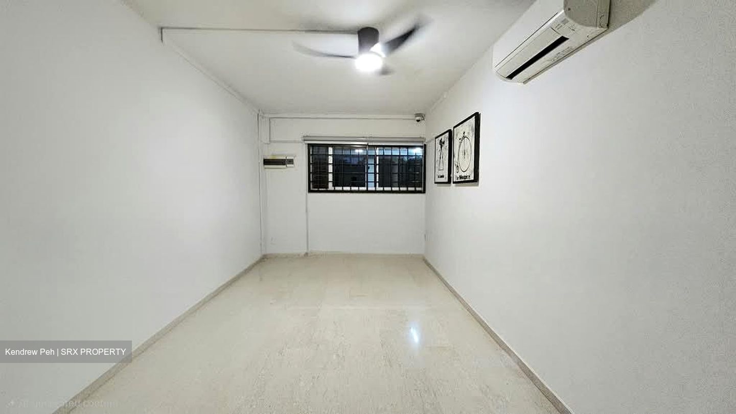 Blk 138 Tampines Street 11 (Tampines), HDB Executive #583415461